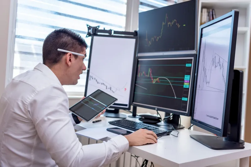 Follow the Leader: How One Sportsbook's Playbook Shapes Every Line You See